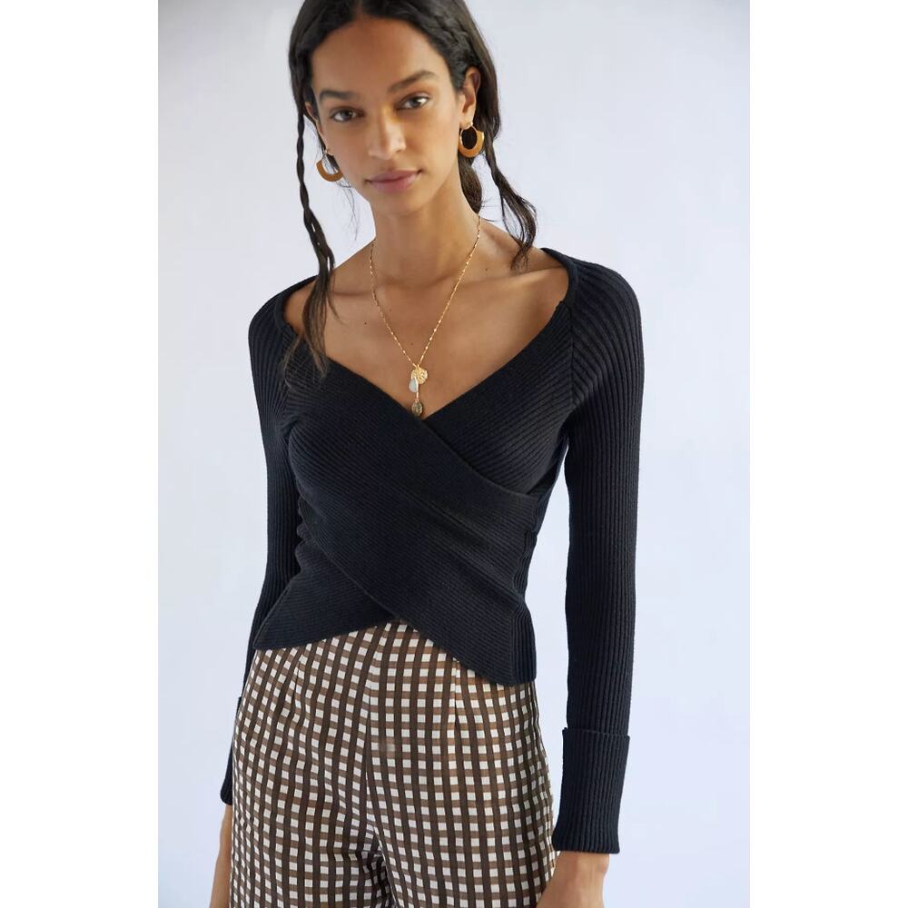 Maeve Anthropologie wrap cuffed sweater size medium